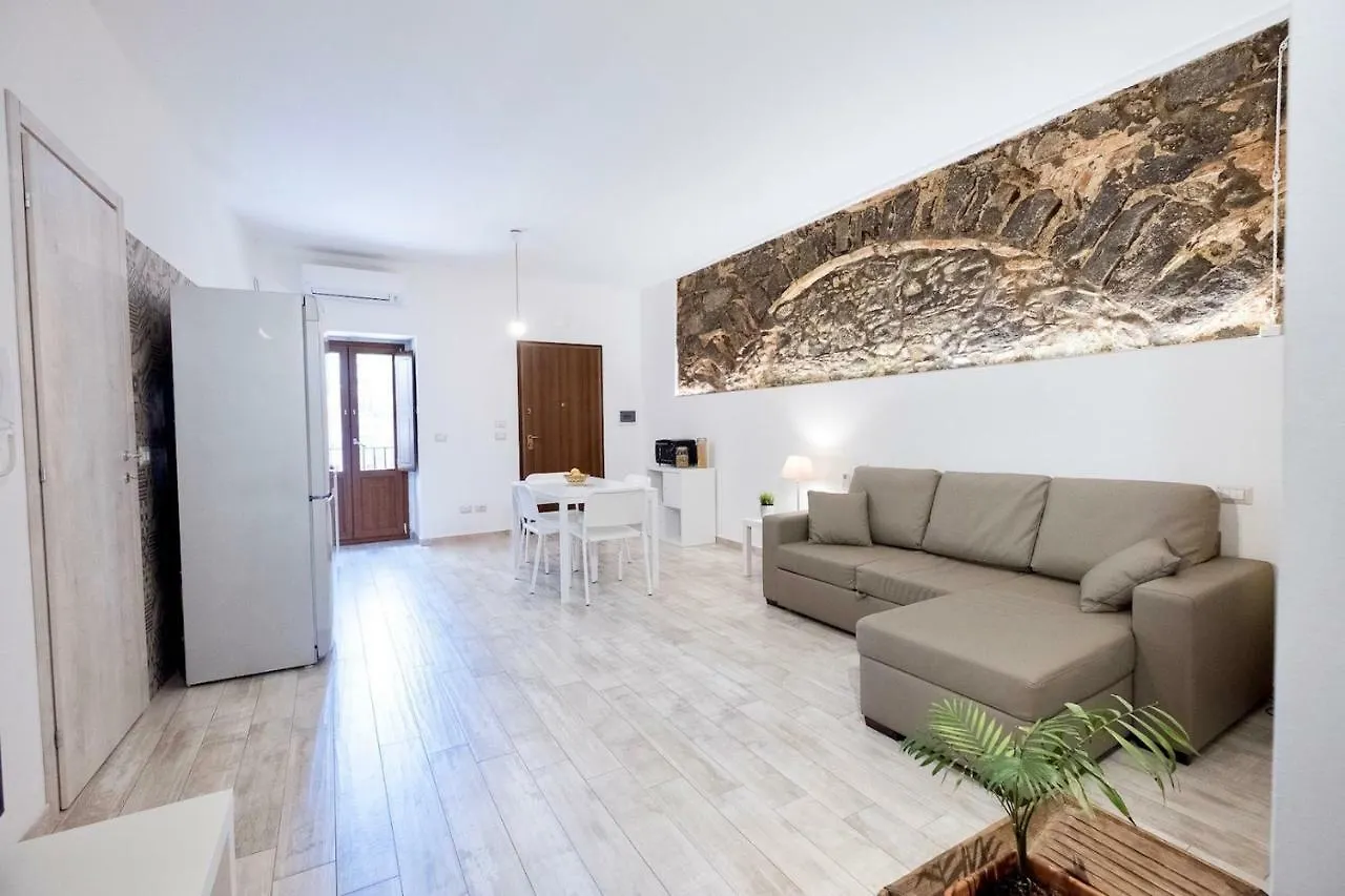 Apartament Apollo Home Katania